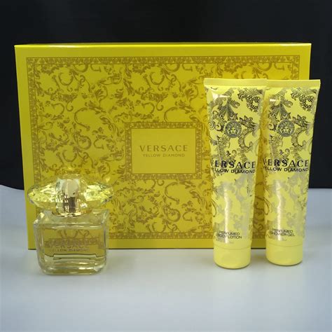 versace yellow diamond 90ml gift set|cheapest Versace yellow diamonds.